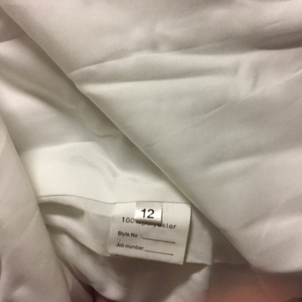 Topless white dress - Picture 7 of 8